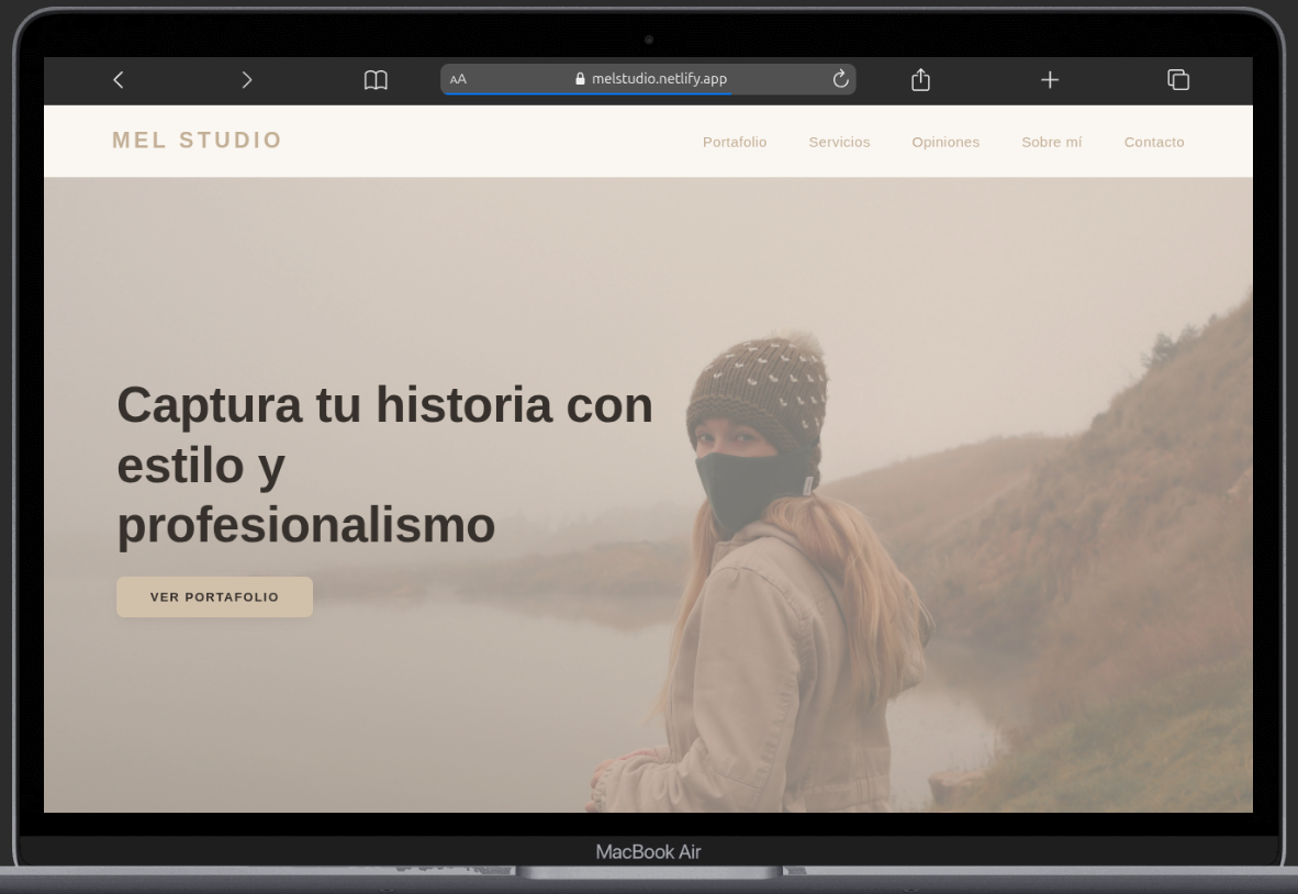 Pantalla de inicio de MEL Studio mostrando el portafolio fotográfico